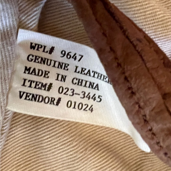 🩷 EDDIE BAUER💚 leather cross body bag 💚🩷💚 - Picture 15 of 15